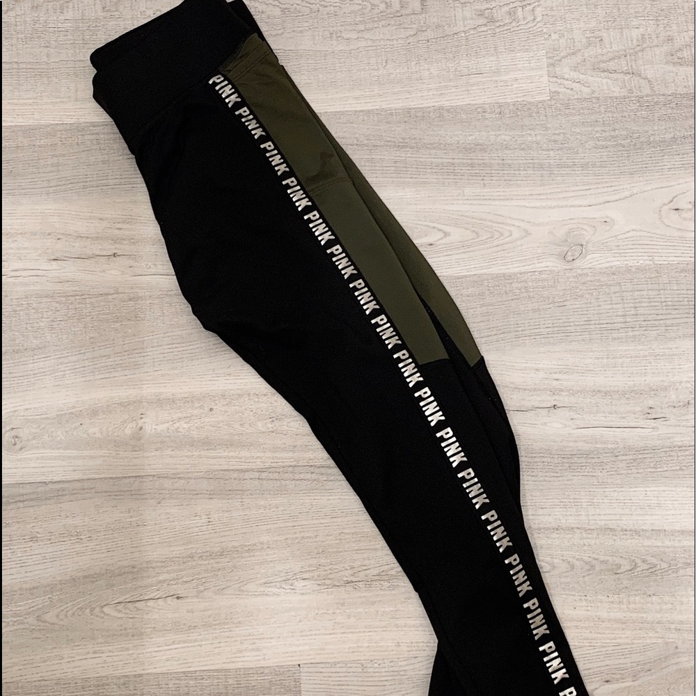 VS PINK Cozy Fleece Lines Legging